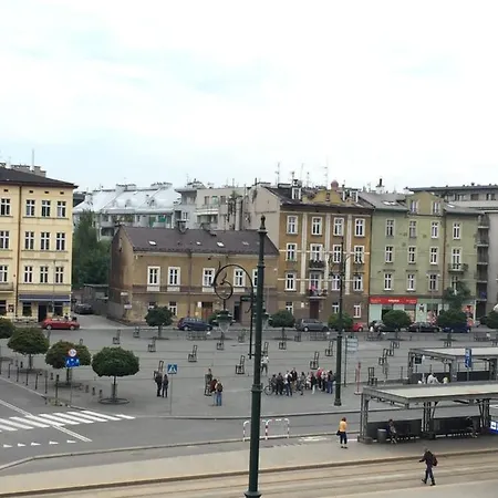 Lägenhet Urocze Mieszkanie Przy Placu Bohaterow Getta